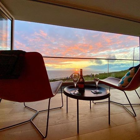 Sunset Waves Sea View Apartment Featuring Panoramic Views & Parking New Quay Exteriér fotografie