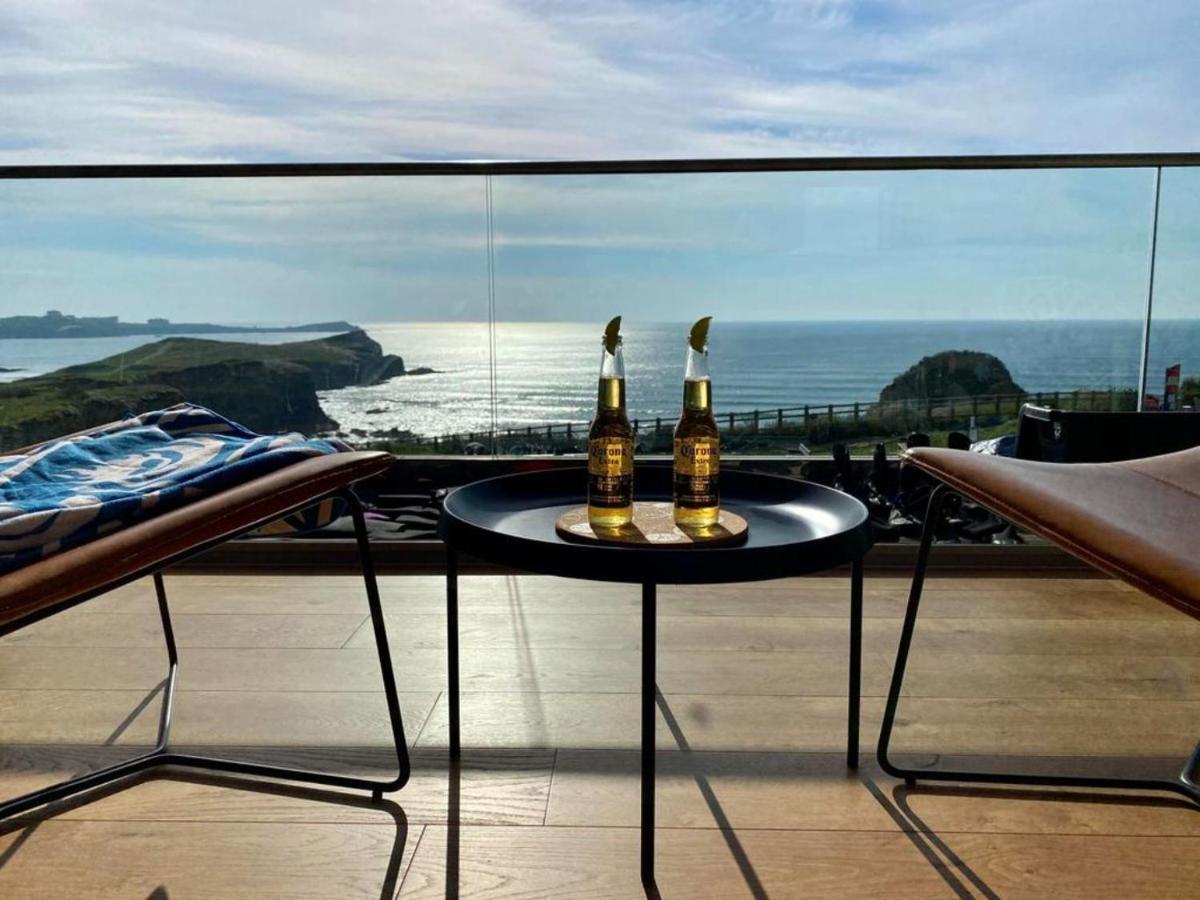 Sunset Waves Sea View Apartment Featuring Panoramic Views & Parking New Quay Exteriér fotografie