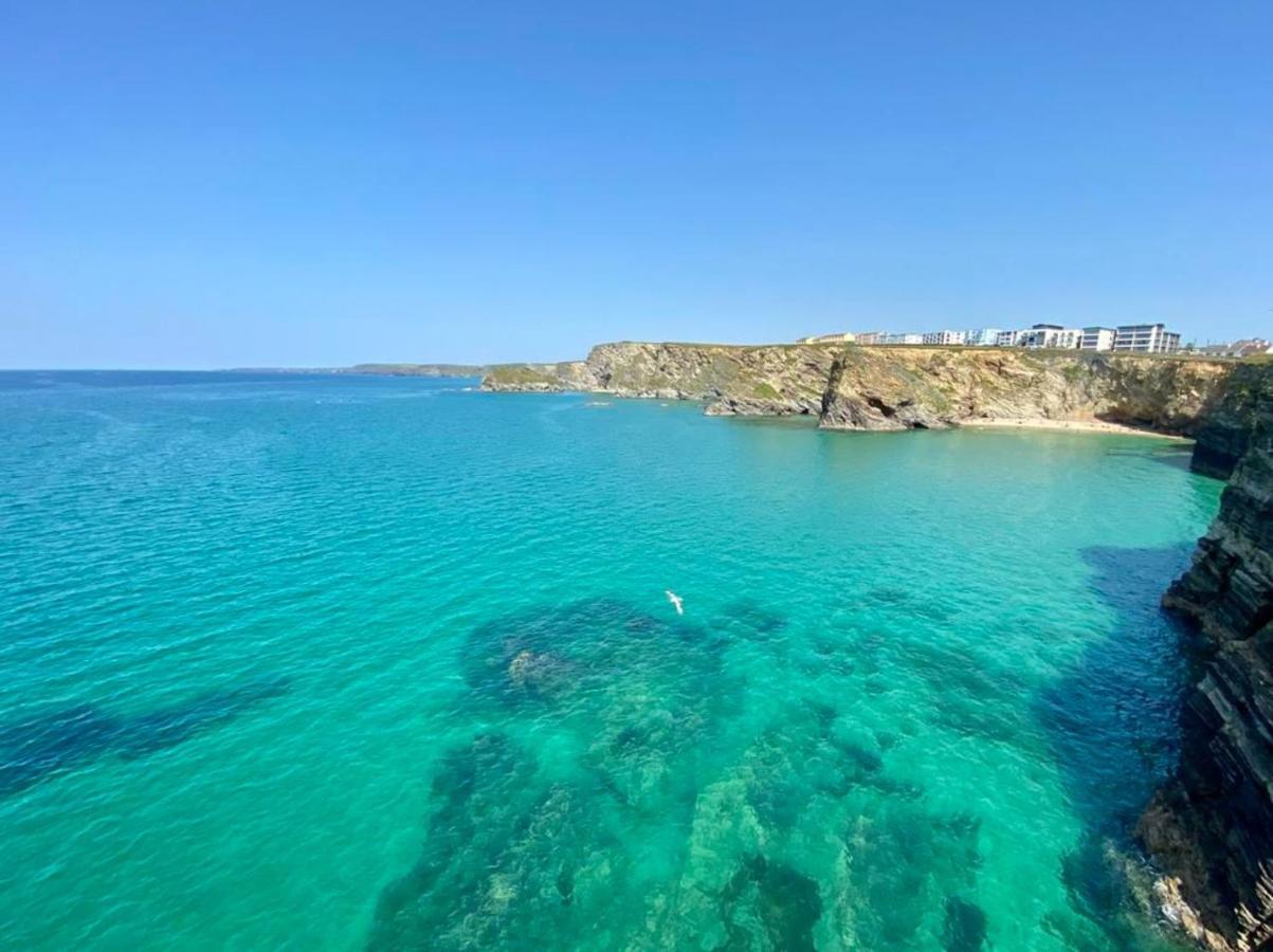 Sunset Waves Sea View Apartment Featuring Panoramic Views & Parking New Quay Exteriér fotografie